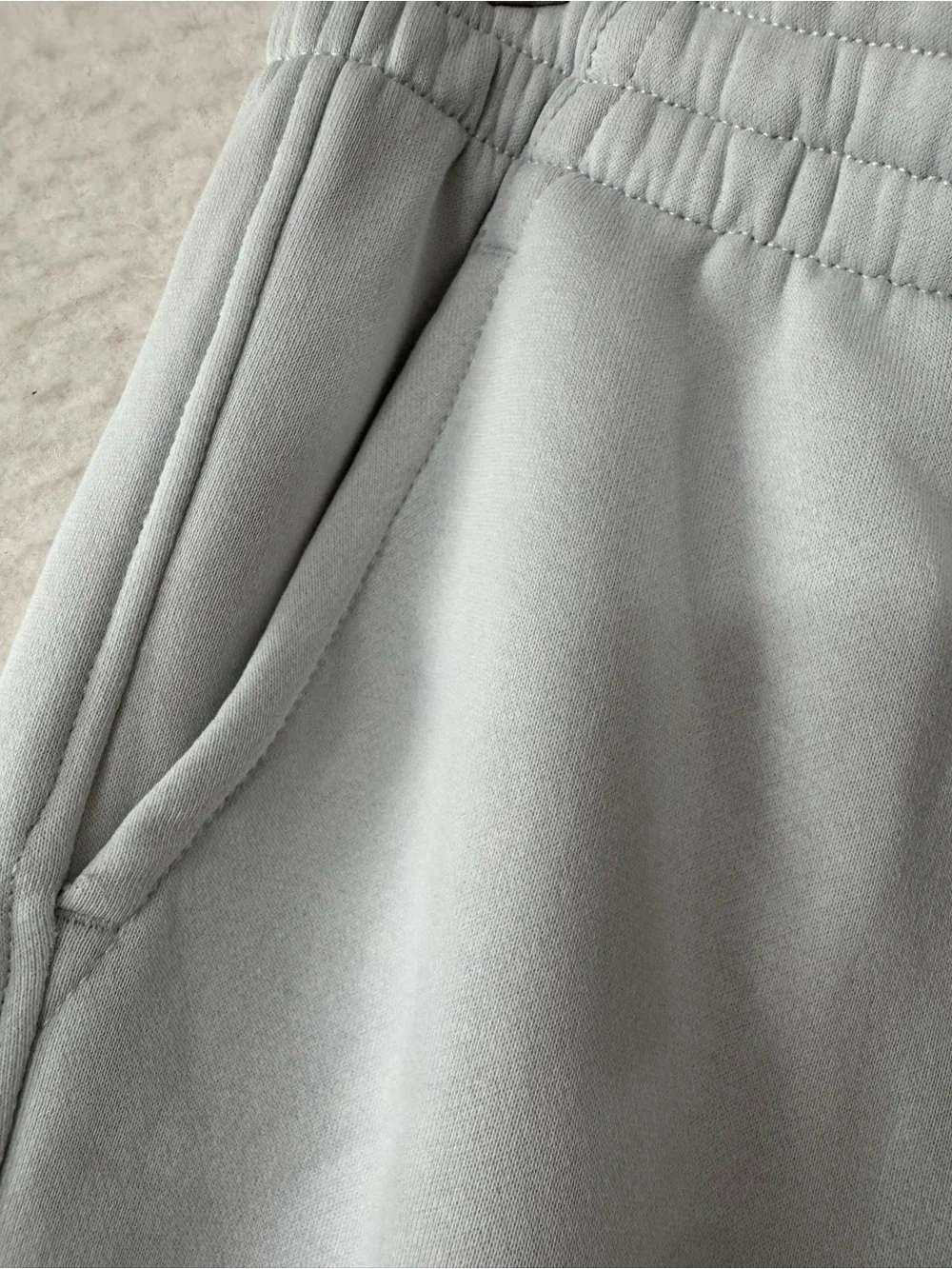 Nike Kids Fleece Matching Set Cream Neutral Sweatshirt Joggers NWT Size L - Picture 7 of 8